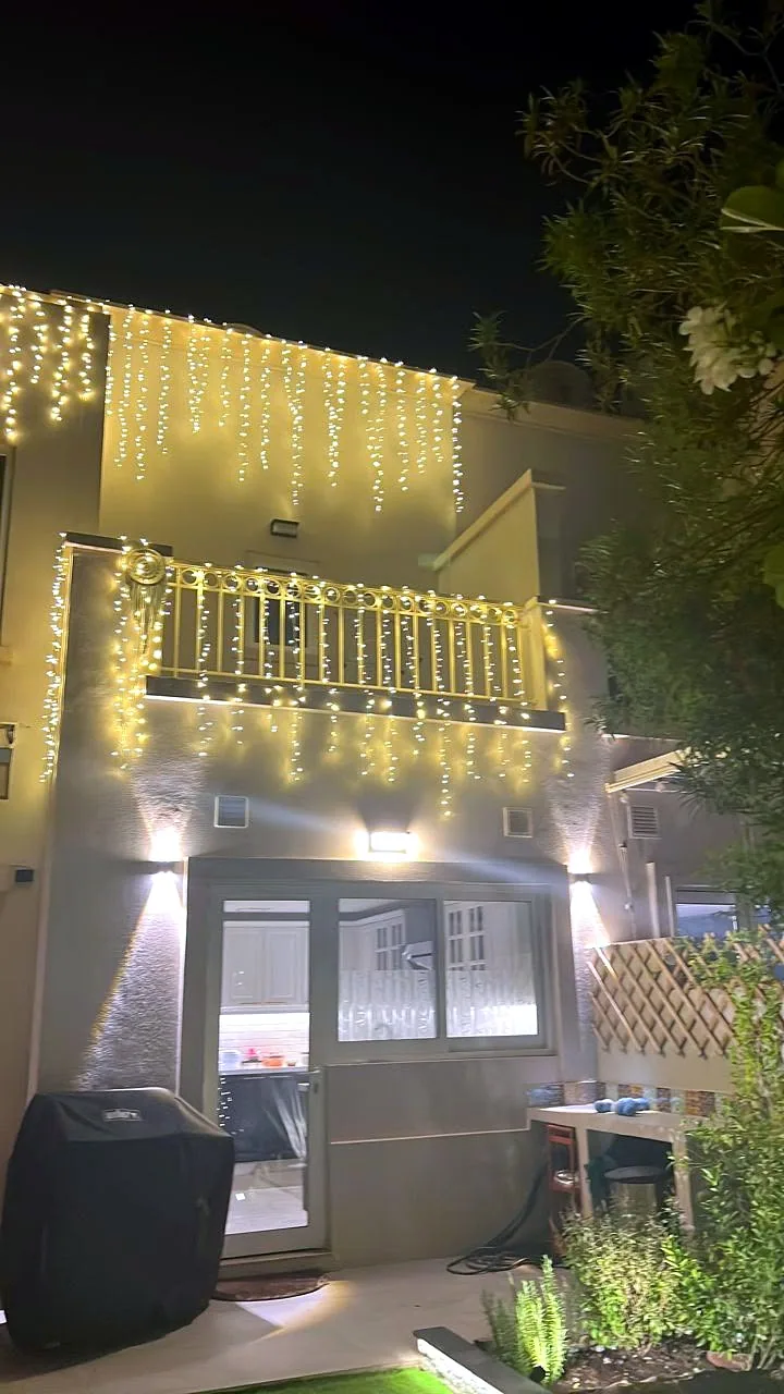 Patio lounge string lighting